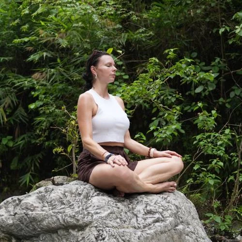 Top Reasons to Join a Yoga School in Rishikesh